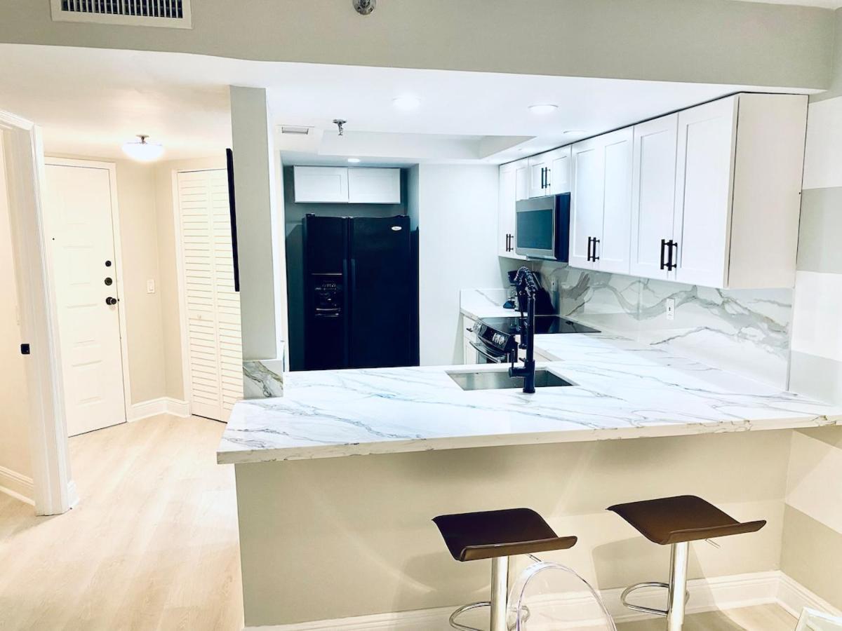 Ocean View 1br 2ba Stylish Parking Apartment Miami Beach